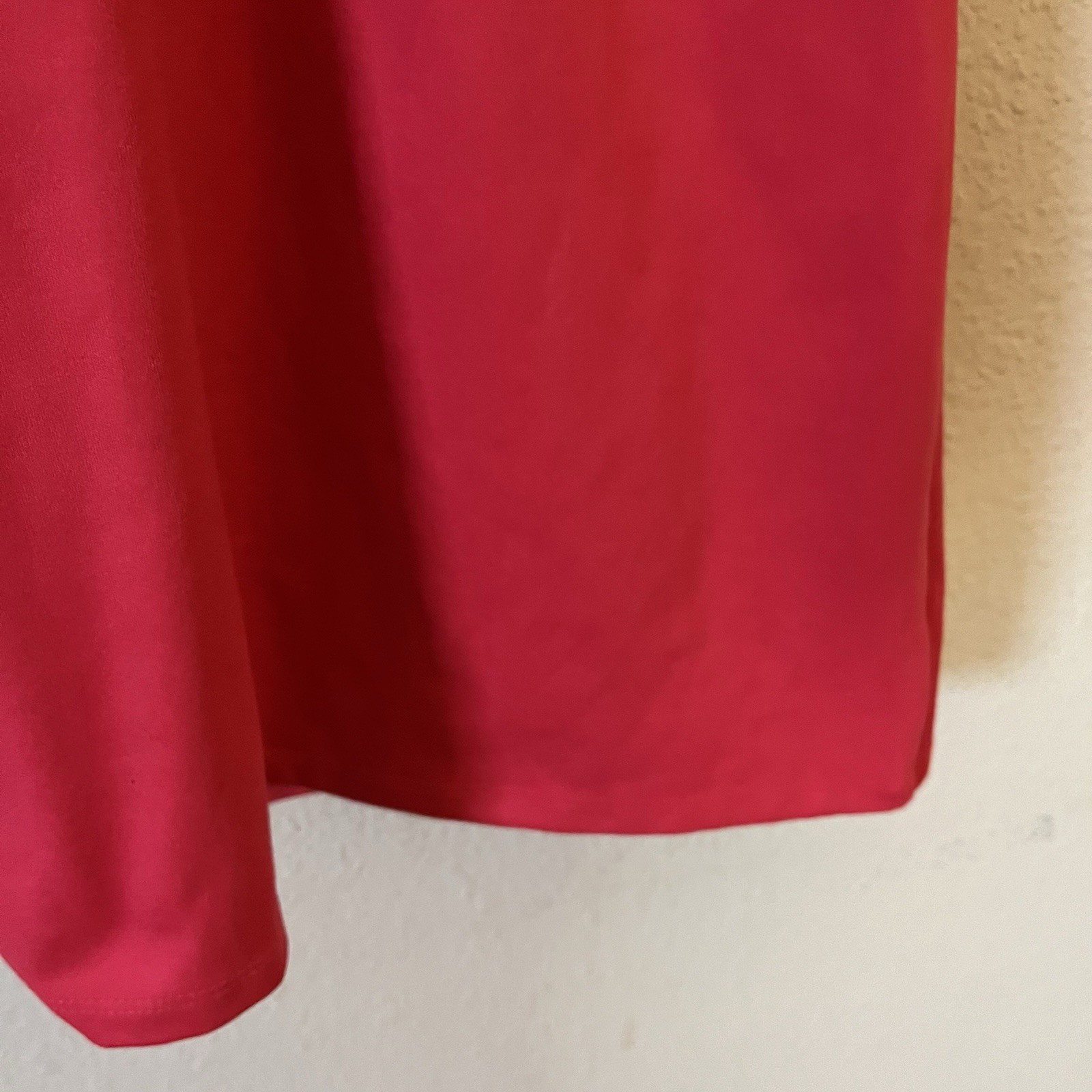 NWT Gap Fit Red Dress Lined Shorts Athletic Size M