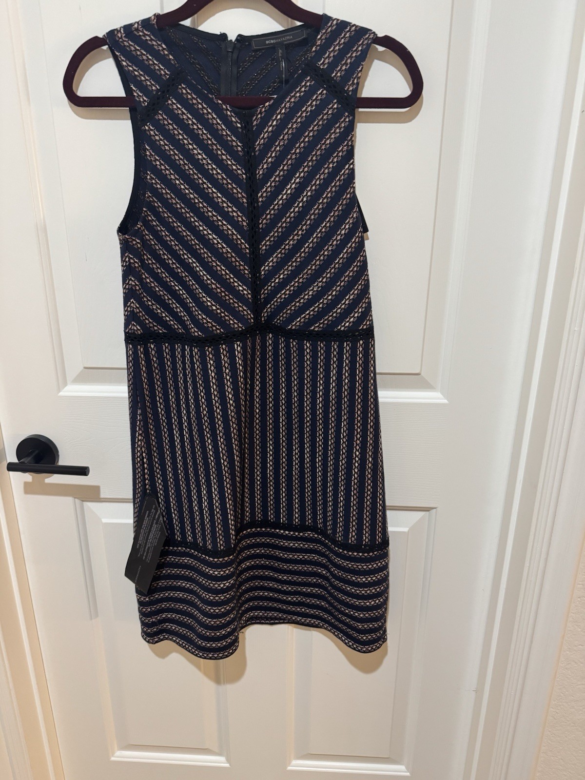 BCBGMAXAZRIA Sheath Dress S Navy Pink White Striped Knit Sleeveless Zip Knee