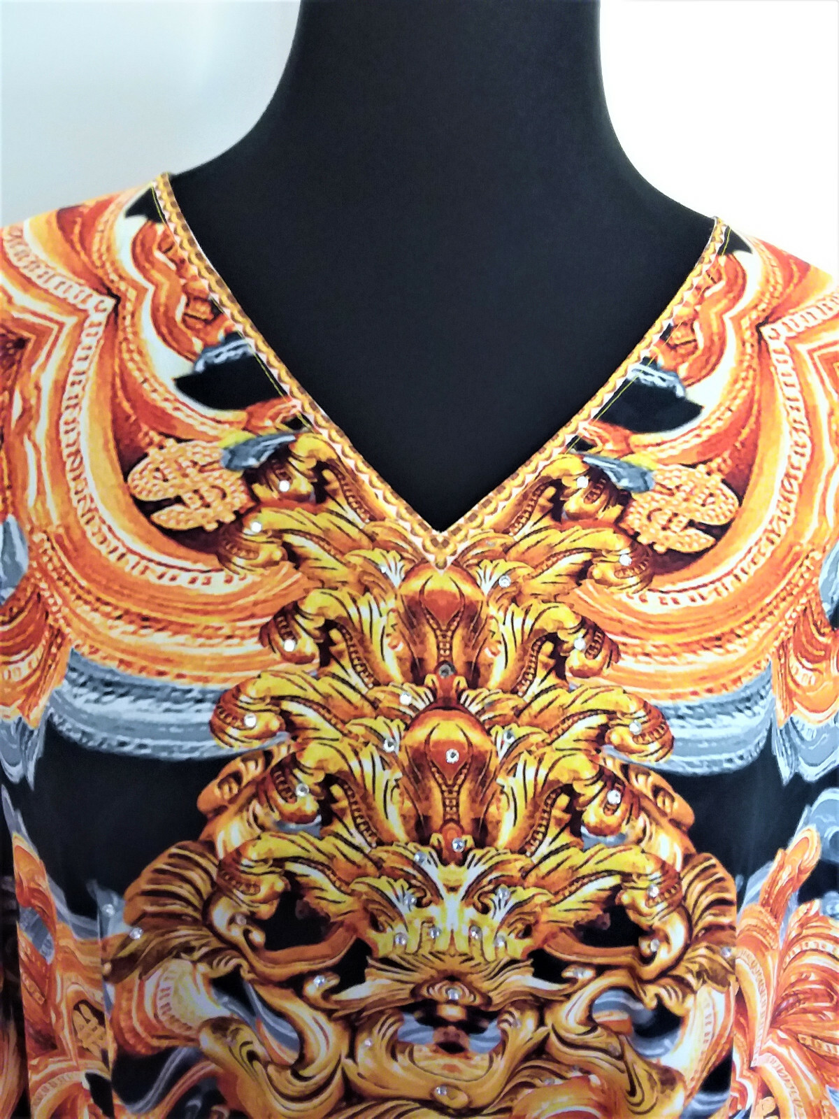 EMBELLISHED DIGITAL ROCOCO PRINT MULTI COLOURED V NECK CREPE KAFTAN/DRESS KC35