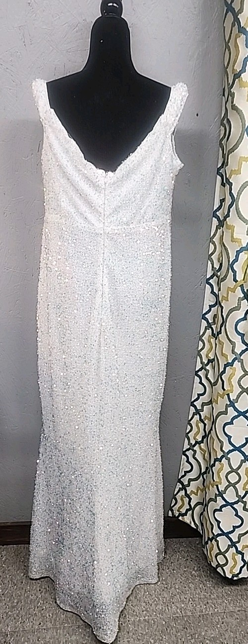 2x Sequin Long Iridescent Sleeves Sweatheart Neckline Prom Homecoming Dress