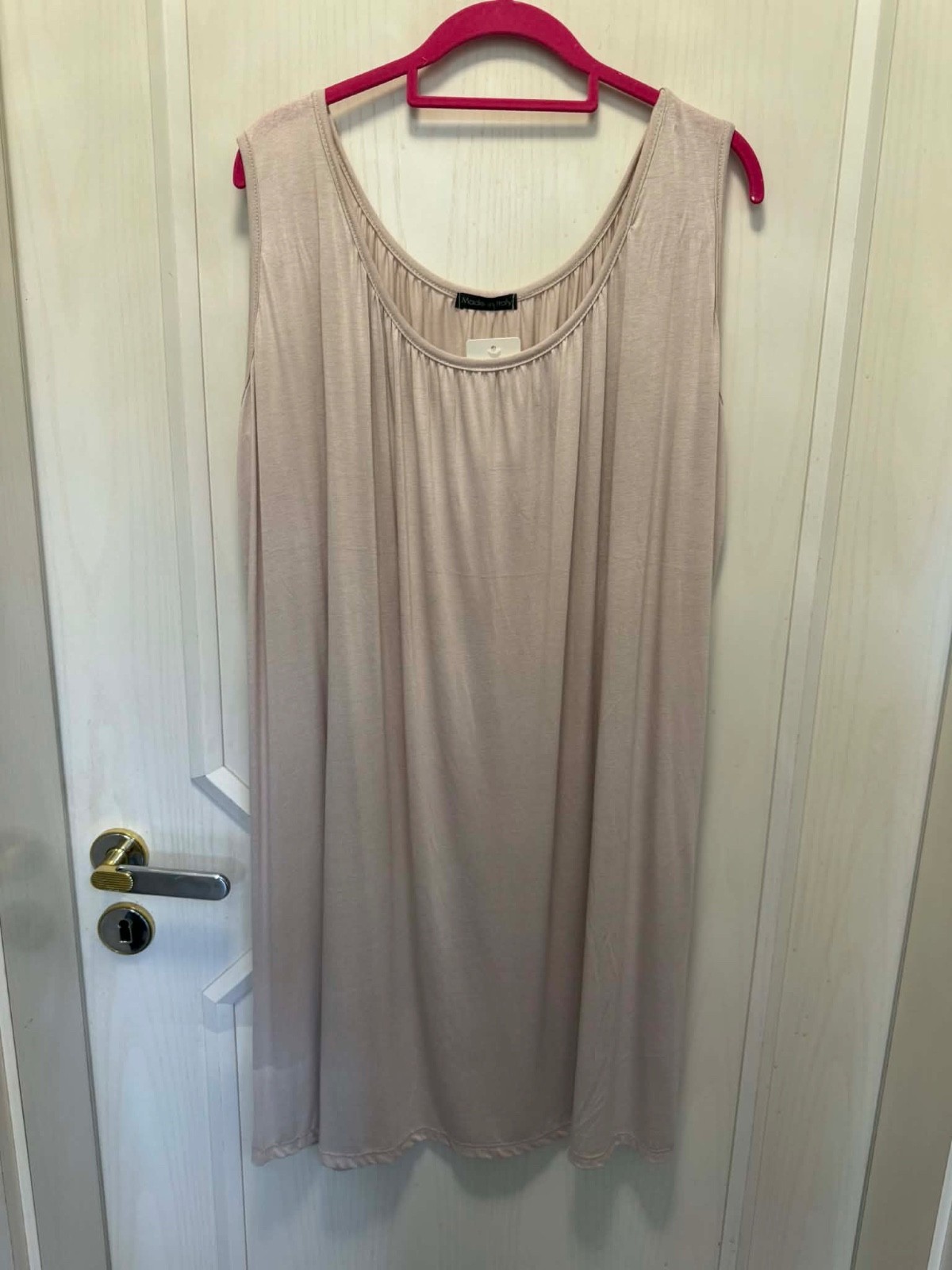 New- shirt dress “classic” round neck, sleeveless, A-line sand 48/50/52