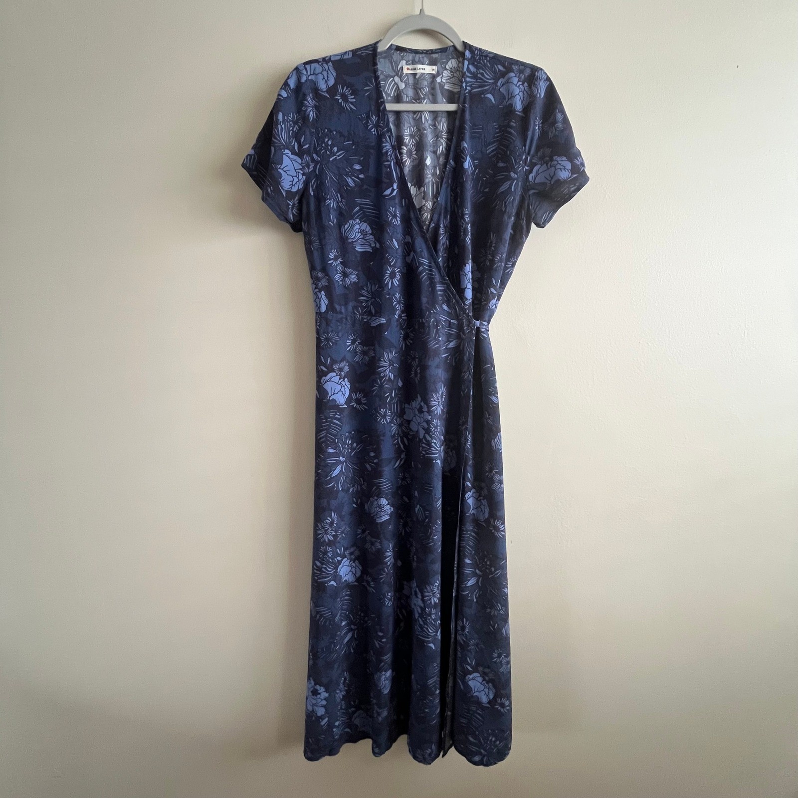 Marine Layer Emlyn Wrap Dress Sz M Navy Floral Midi Short Sleeve Coastal