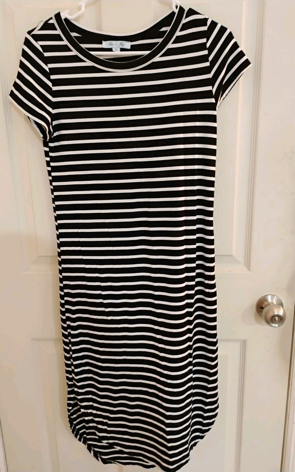 SHE + SKY Black White Striped T-Shirt Dress Size S Short Sleeve Maxi Knit Casual