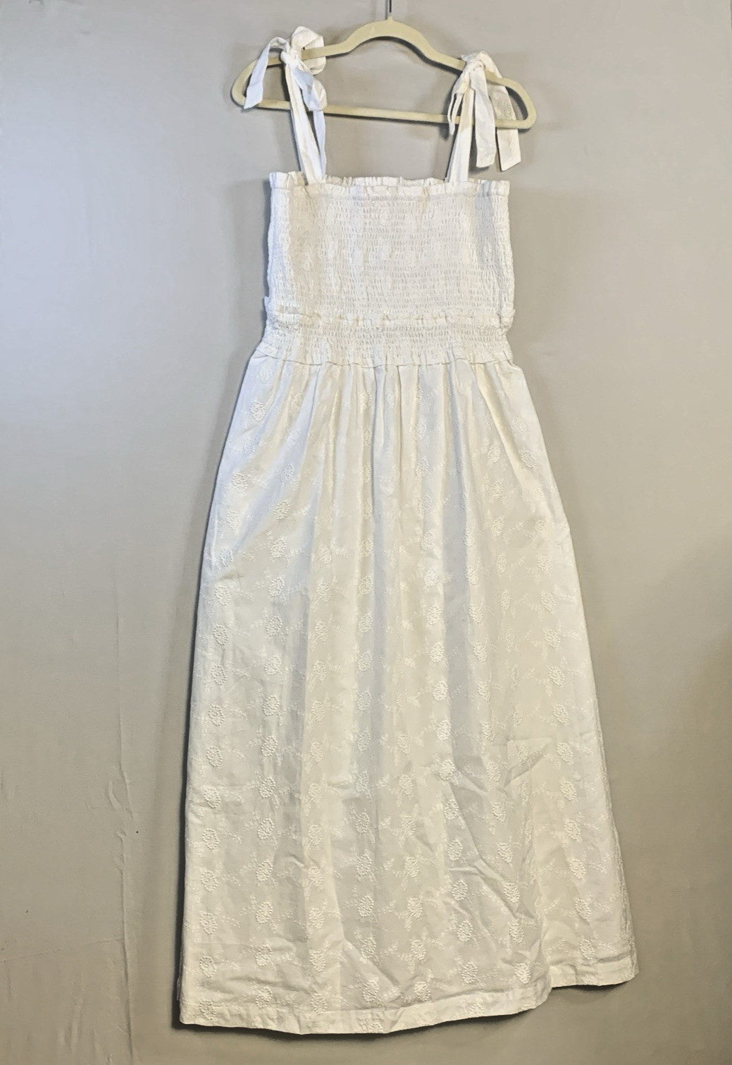 Lost + Wander size Large Smocked 100% Cotton Bow Strap Dress Embossed Print NWT
