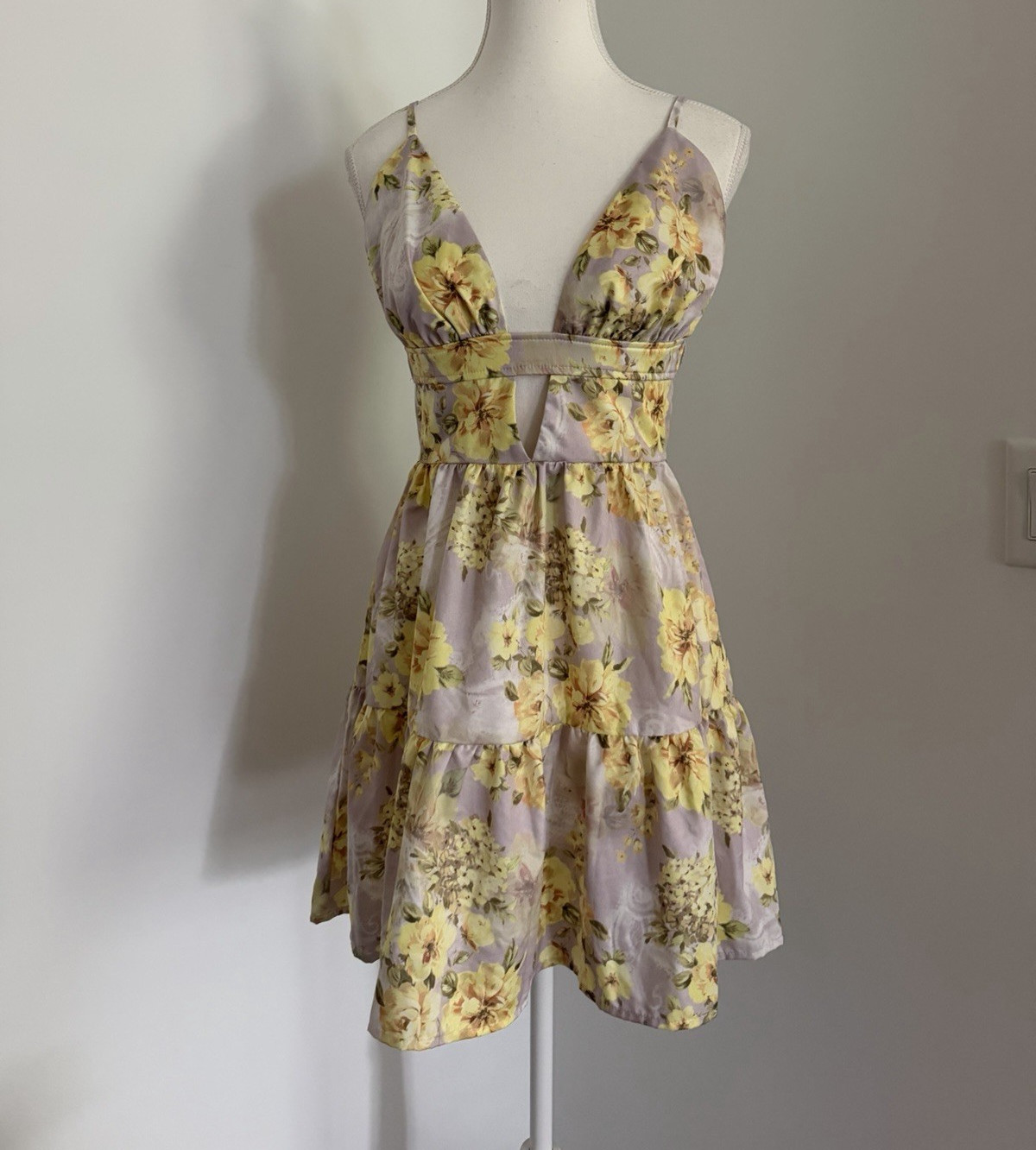 Women’s Purple Yellow Green Floral V-Neck Strappy Backless Tiered Sundress S