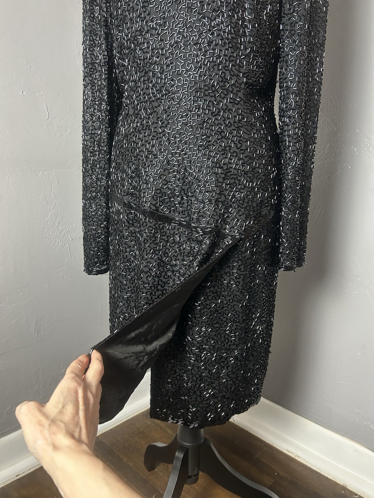 Blacktie Oleg Cassini Black Beaded Dress 100% Silk Size 10. Holiday party event