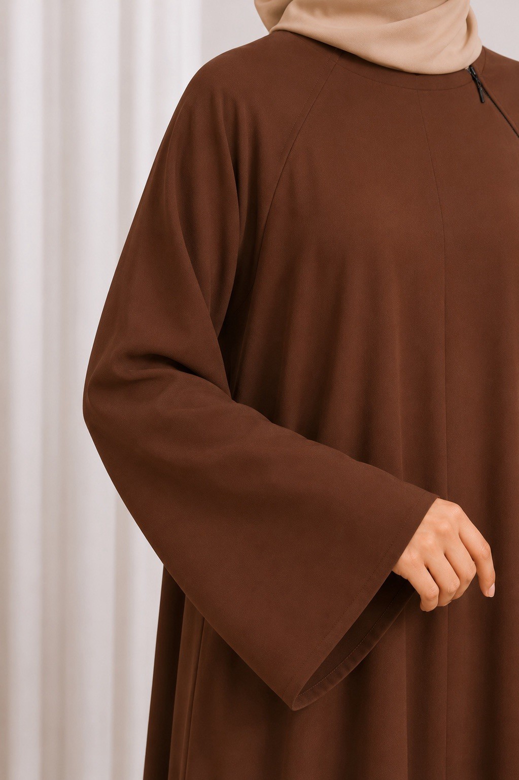 Women’s Brown Closed Abaya One Size Long Sleeve Round Neck Modest Wear