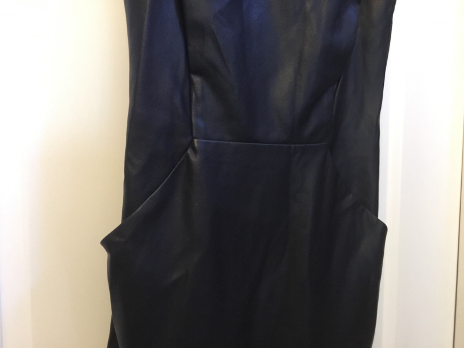 A/X Armani Exchange black faux leather shift dress – Size 2 – Sleeveless – NEW