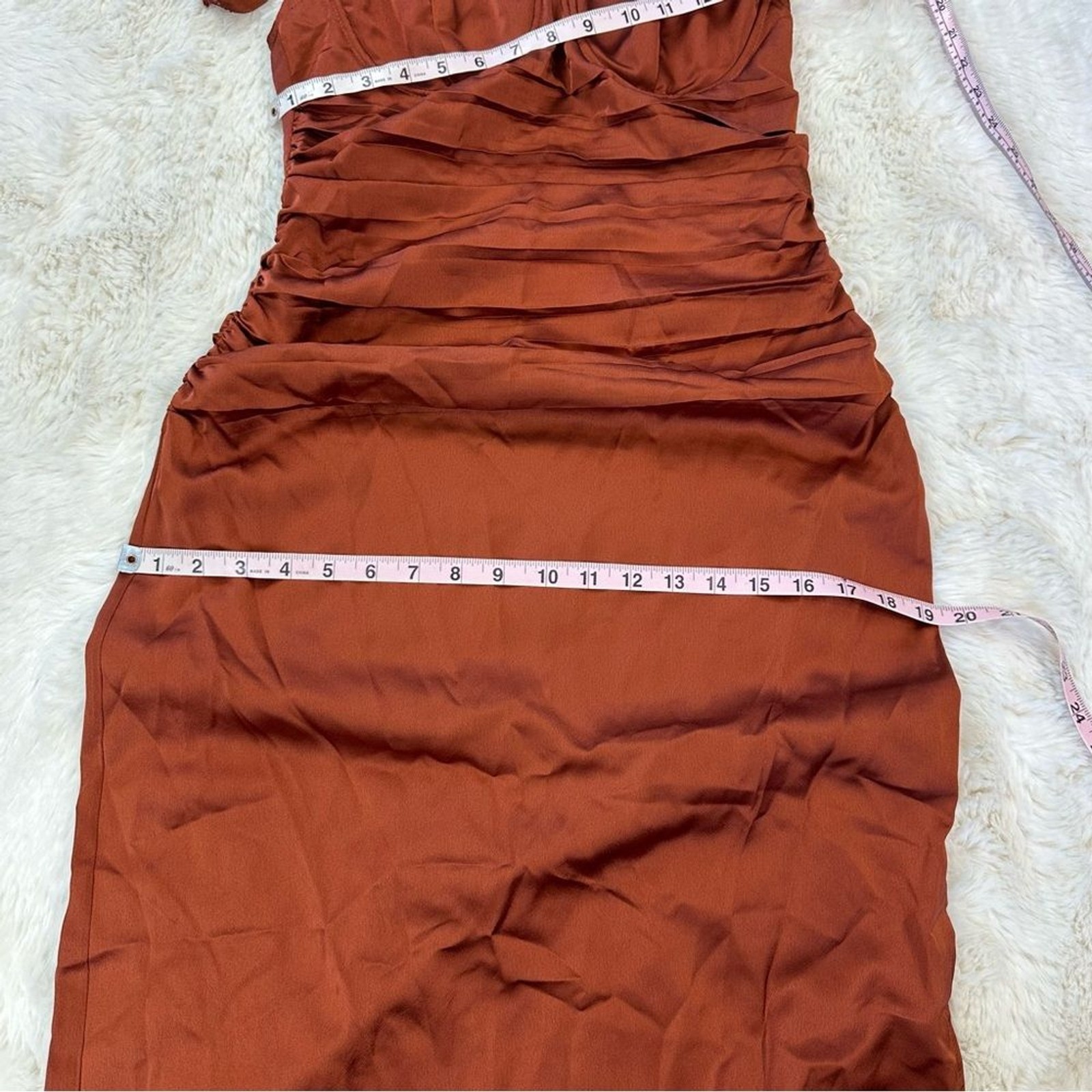 NEW! ASTR The Label Rust Copper Satin Lace Detail Ruched Underwire Midi Dress, M