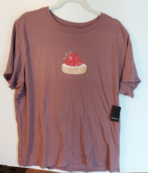 SALE! Torrid Character Tee Strawberry Tart, Rose, Size 14/16 (their size 1) New!