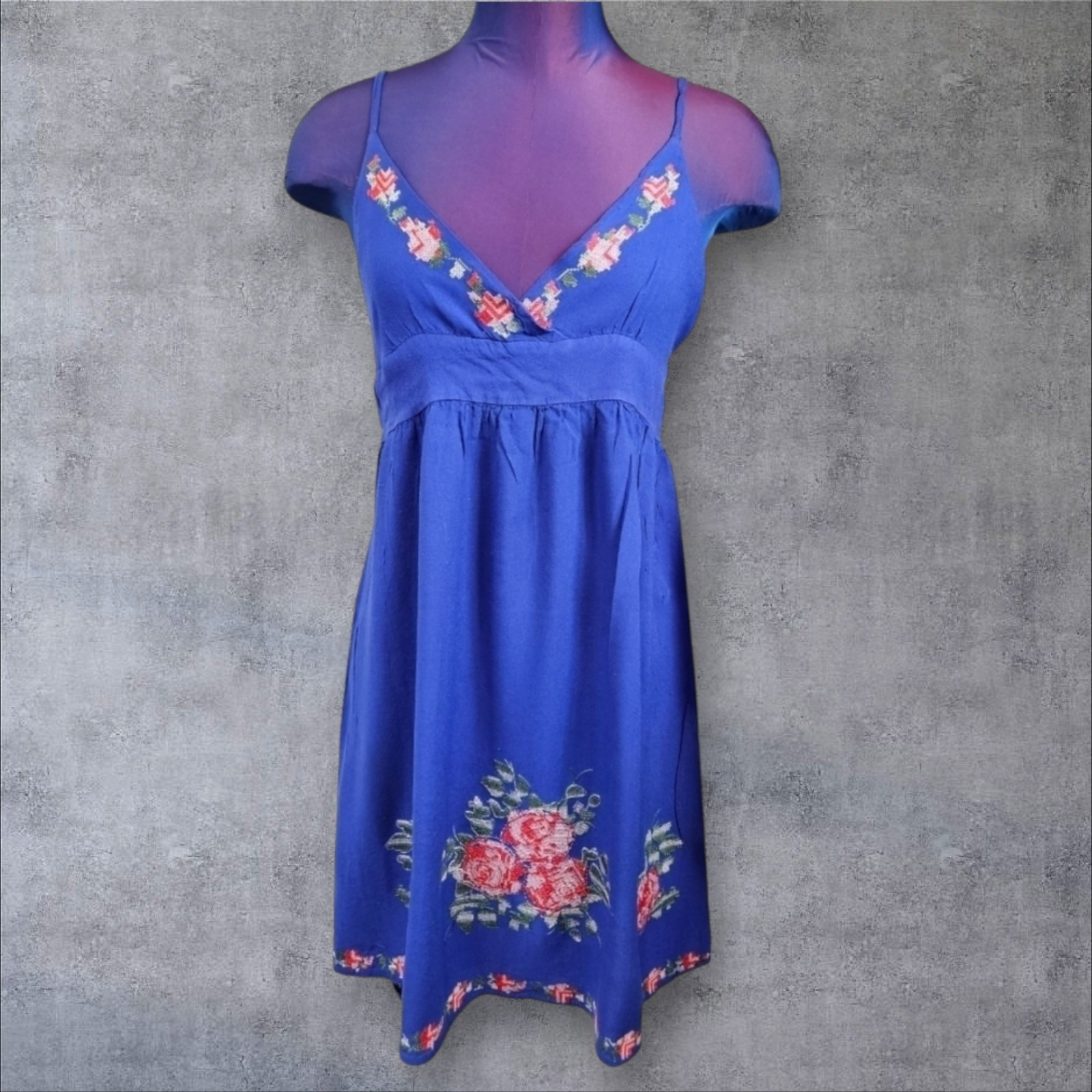 10 Anchor 18 Blue Floral Cross Stitch Summer Dress Size Large Women’s G23