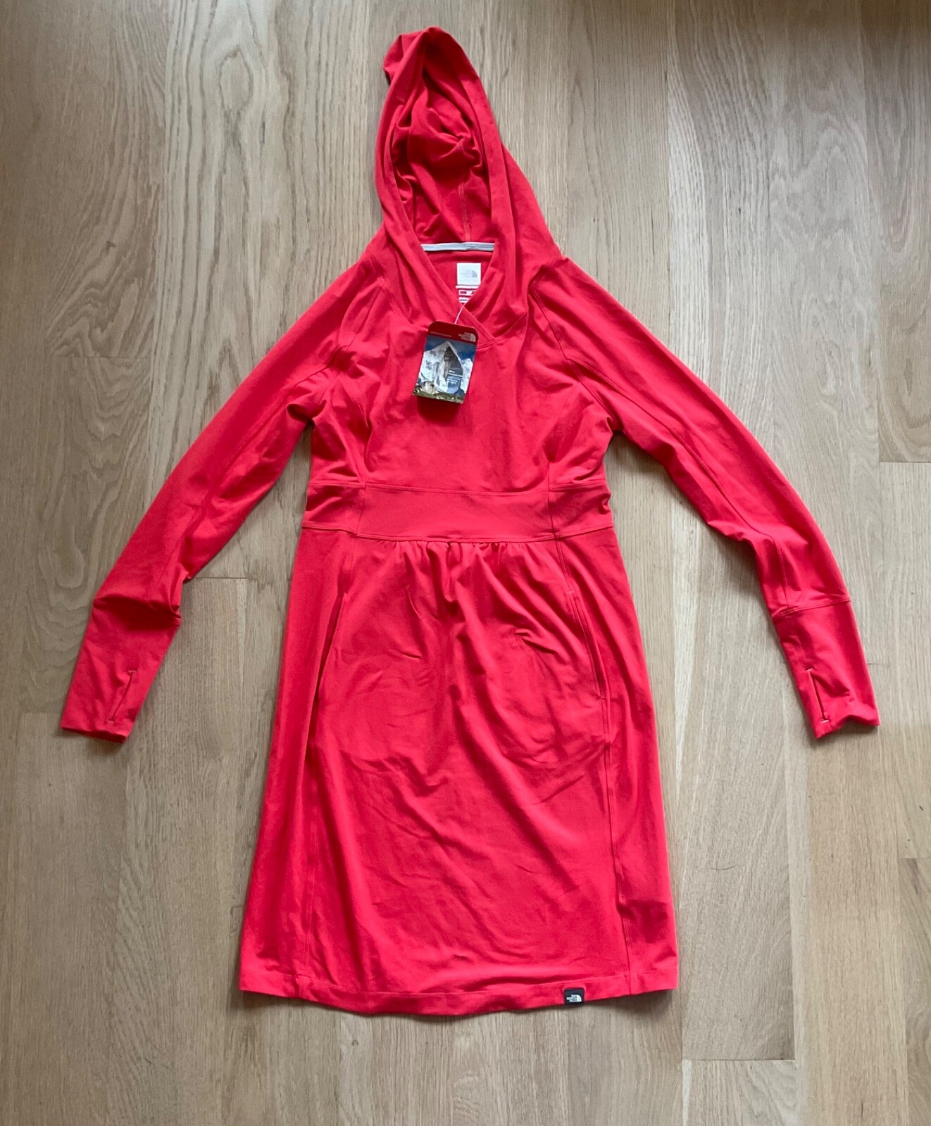 The North Face Laurel Dress Womens Small Hooded FlashDry Rambutan Pink NEW