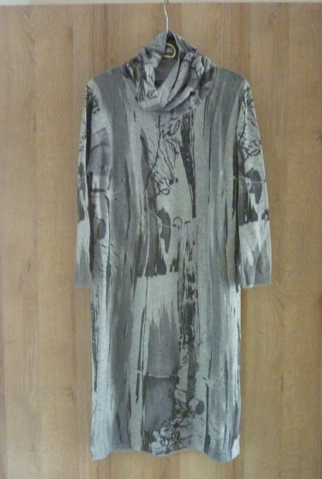 ladies knitted dress size M-L new