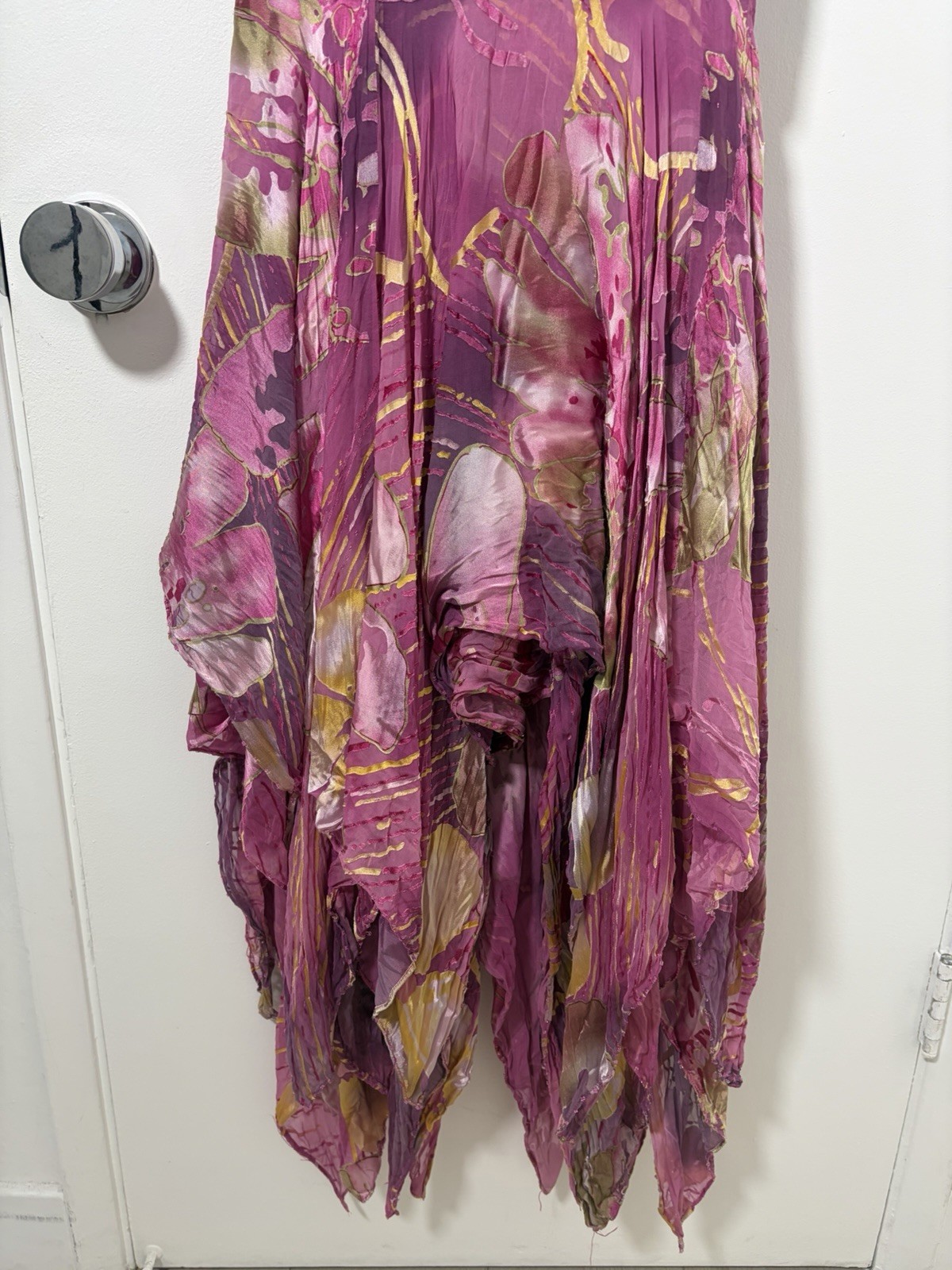 Olle USA Abstract Sequin Ruched V-Neck Midi Strappy Handkerchief Hem Y2K Fairy