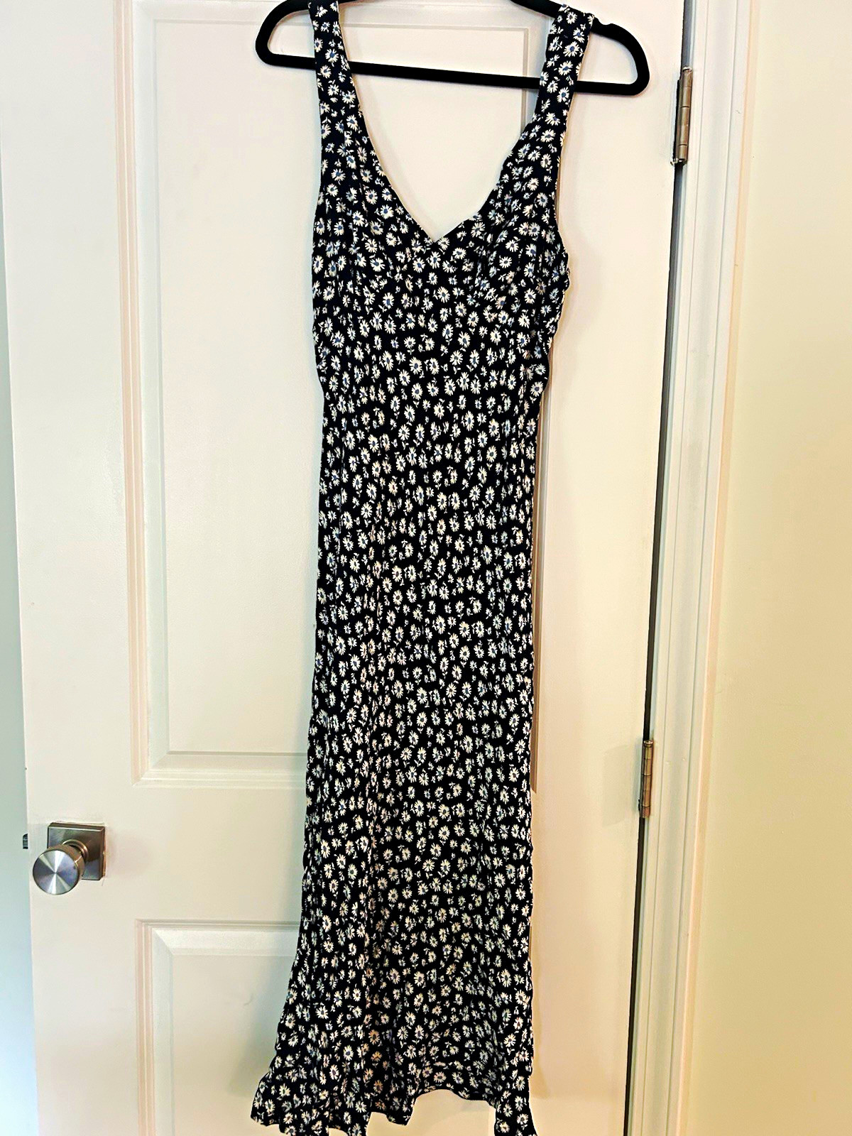 Reformation Black Daisy Floral Midi Slip Dress – Size S