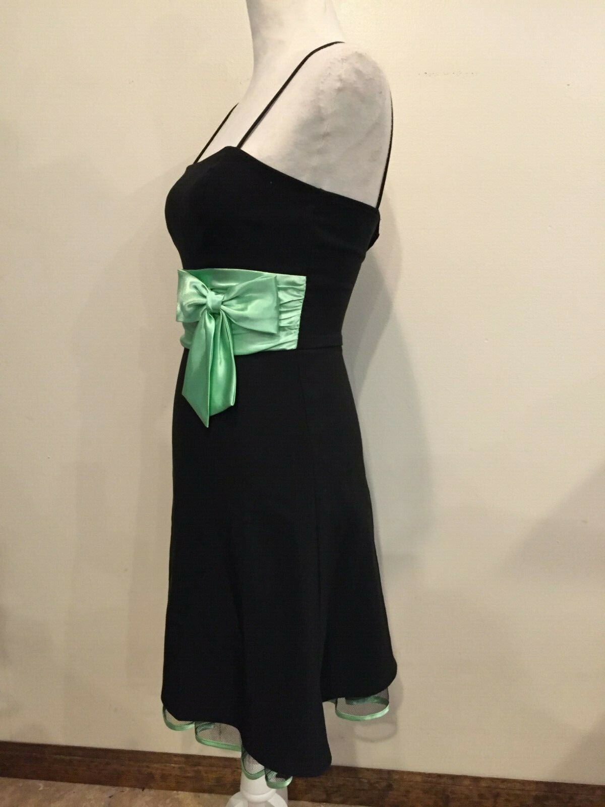 Masquerade Dress, Small, Spaghetti Straps, Mint Green Trim/Bow/front waist band