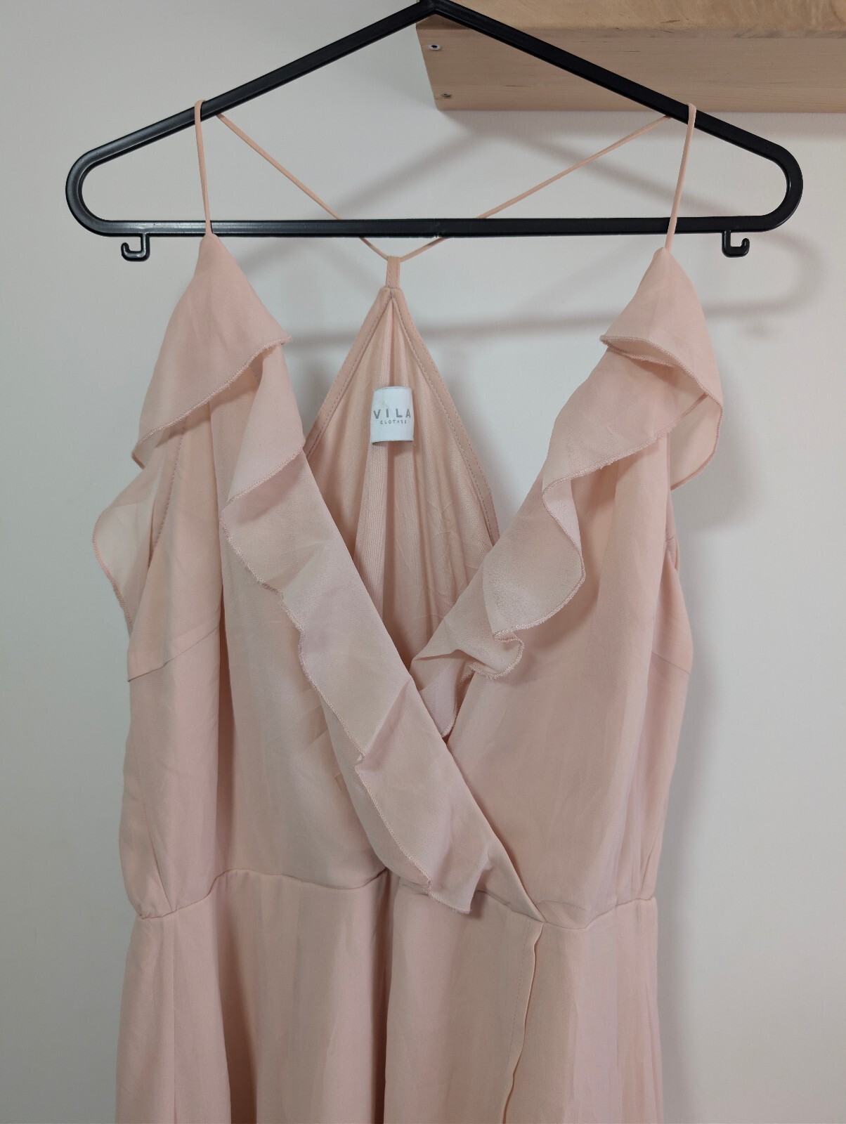 VILA Blush Pink Halterneck Midi Dress EU 40 UK 12 Ruffle Occasion Summer