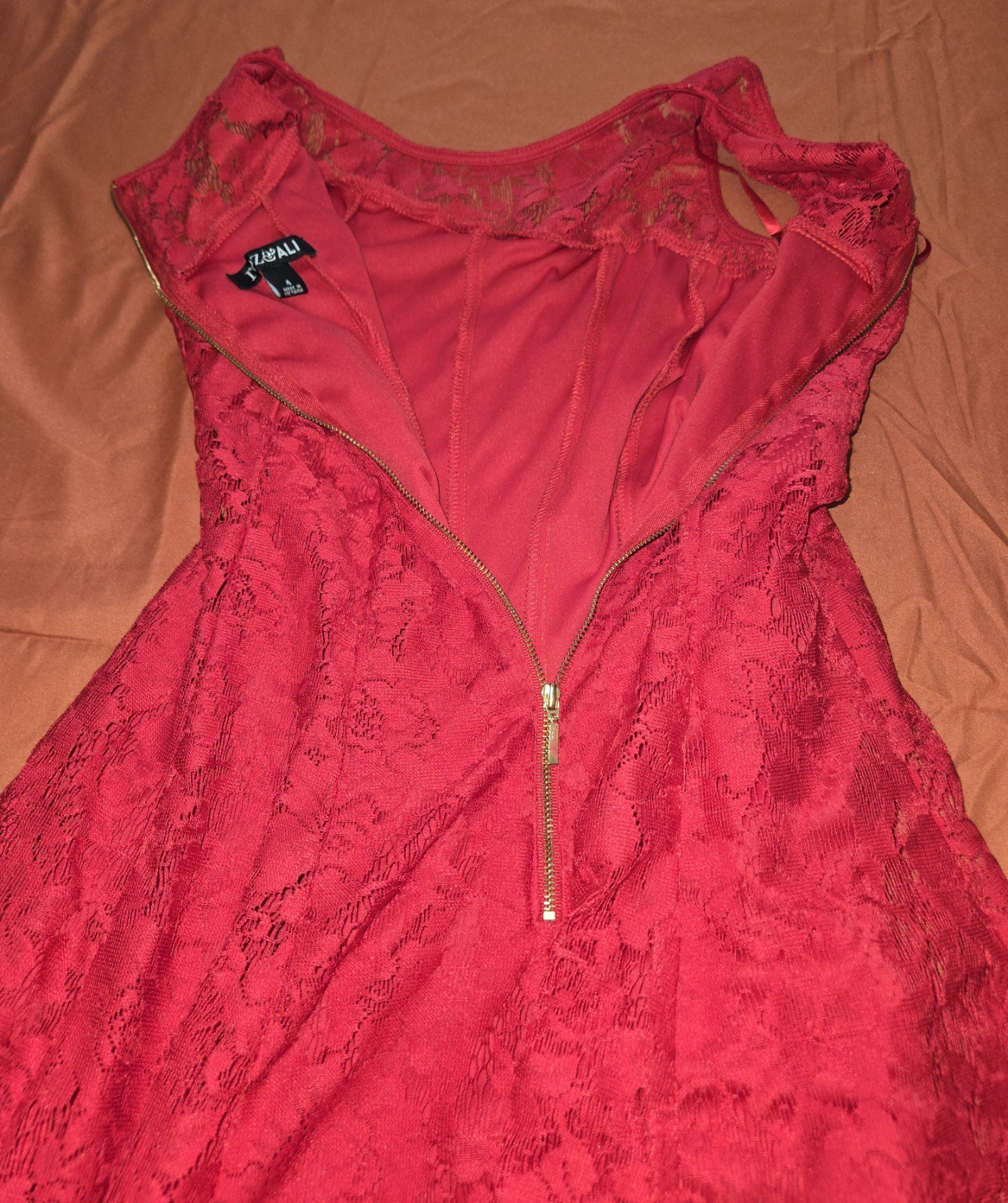 Roz&Ali Red Lace Sleeveless A-Line Floral Dance