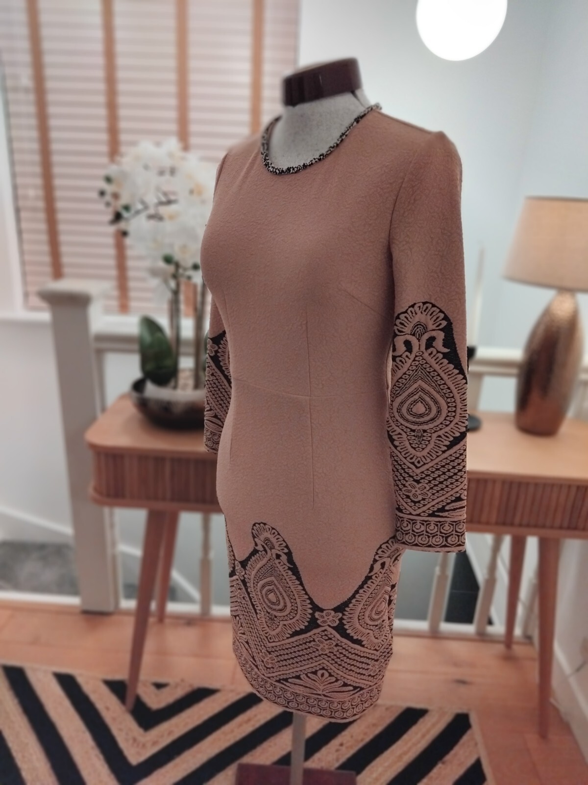 Lovie’s Embossed Printed Shift Dress Size S 38 Inches New Without Tags