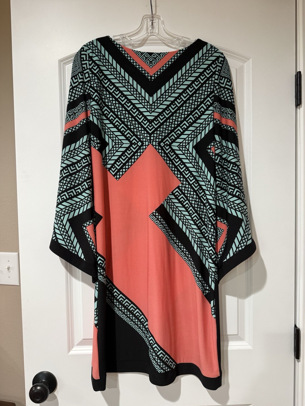Emma & Michele Women’s M Regular Geometric V-Neck 3/4 Sleeve Pullover Dress