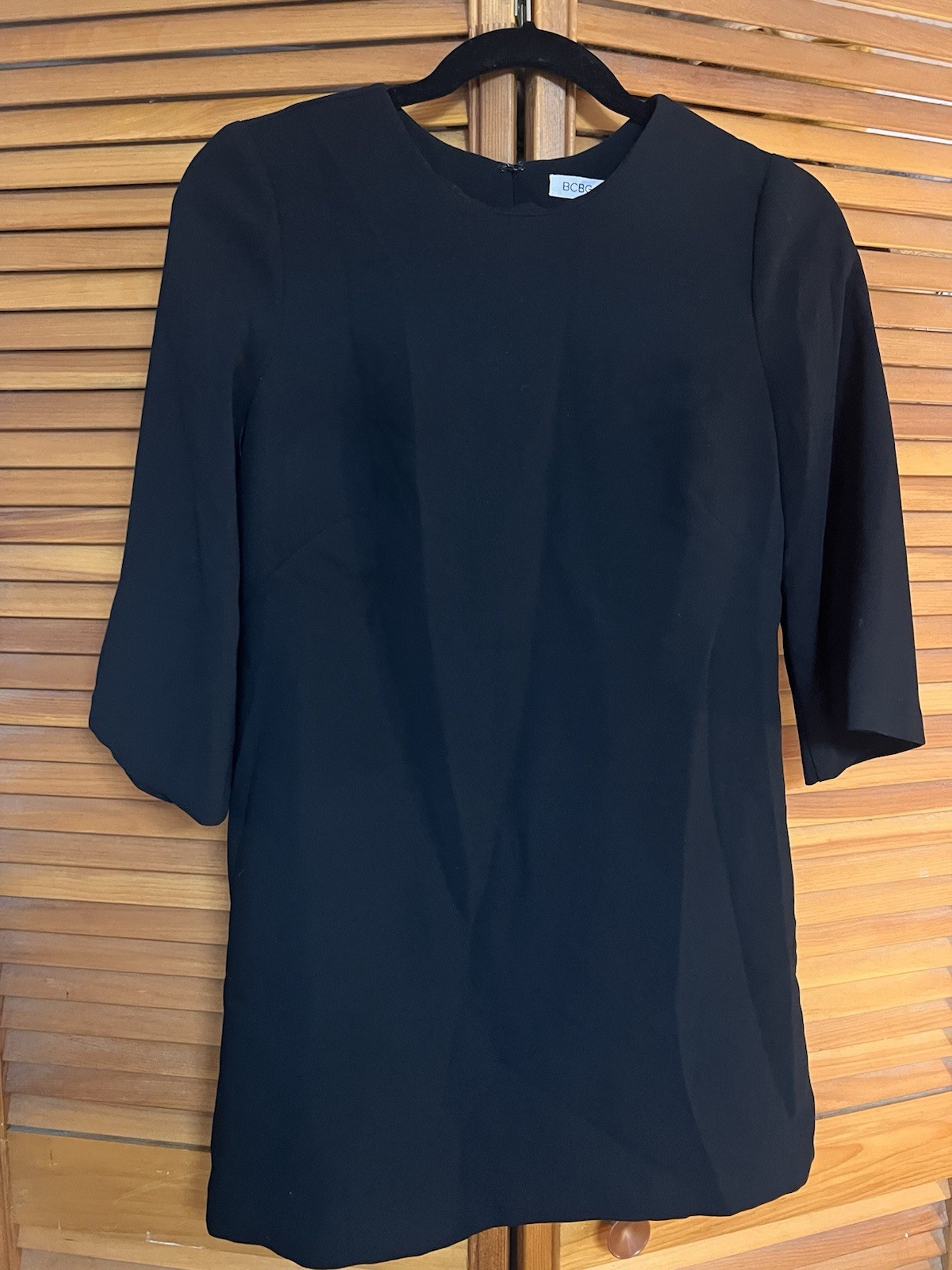 BCBGeneration Black Shift Dress XS 3/4 Bell Sleeve Minimalist Tunic Career