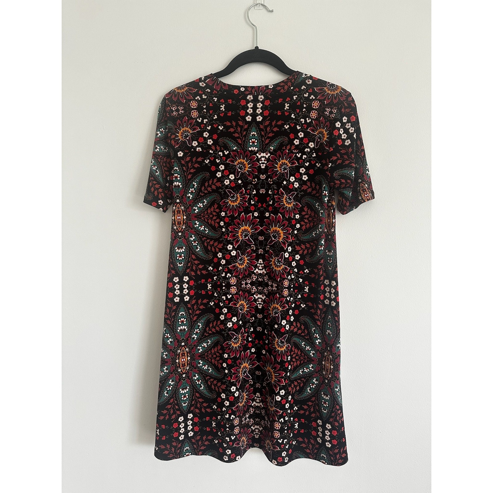 BCBGeneration Paisley Floral A-Line Mini Dress Black Rust Small Stretch