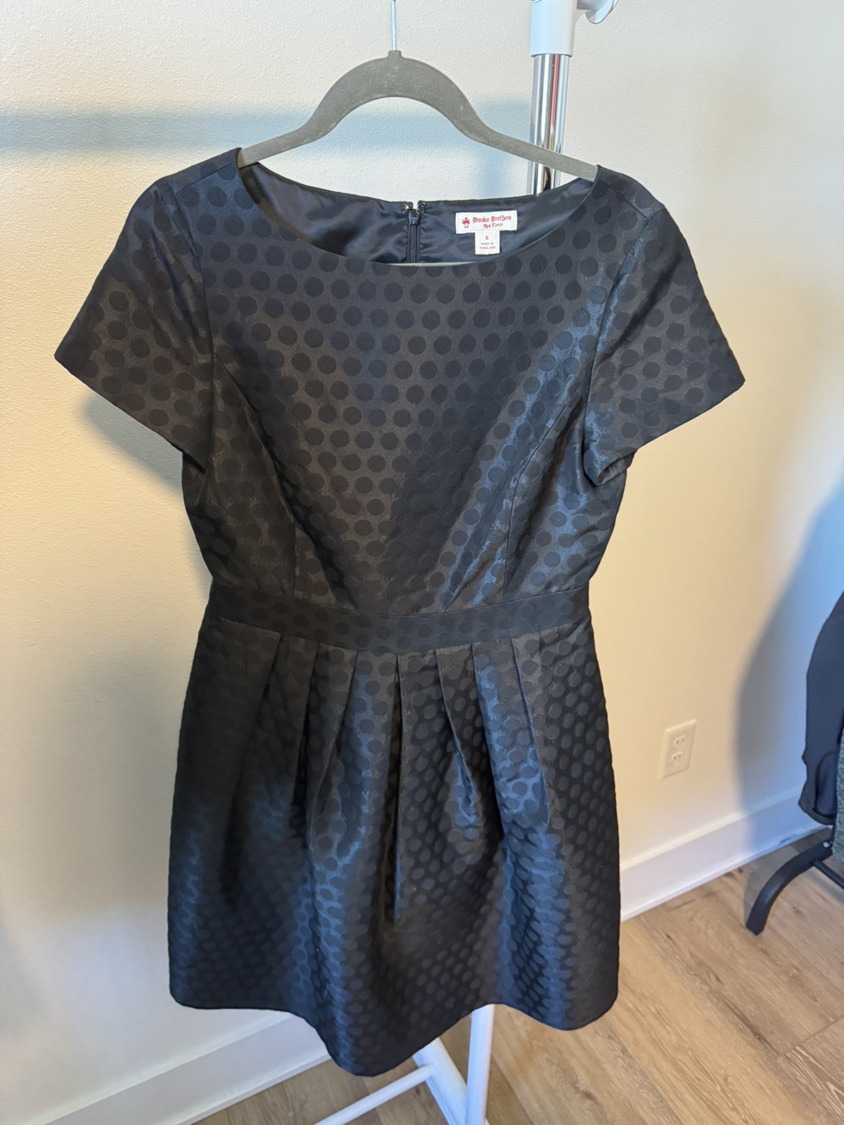 Brooks Brothers Red Fleece Dress size 6 Black on Black Polka Dot