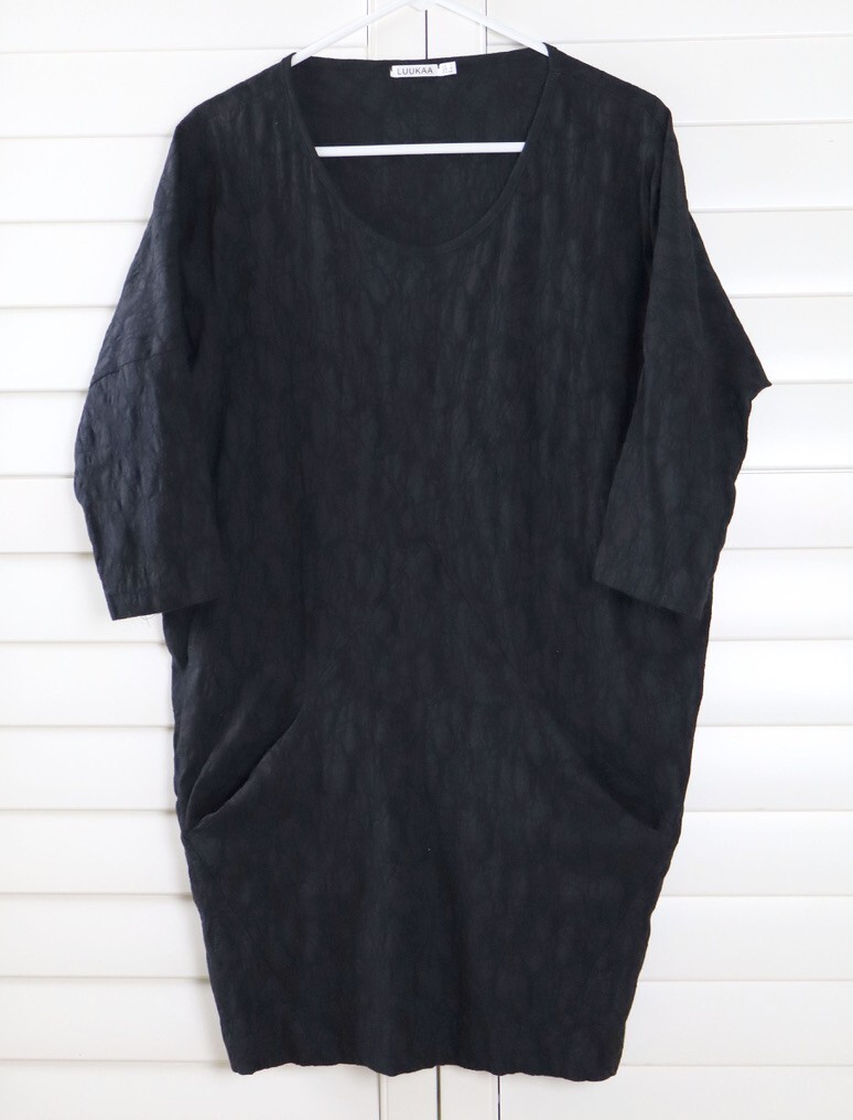 LUUKAA $174 Stretch Textured Boxy Lantern Dolman Sleeve Tunic Dress Size US 8