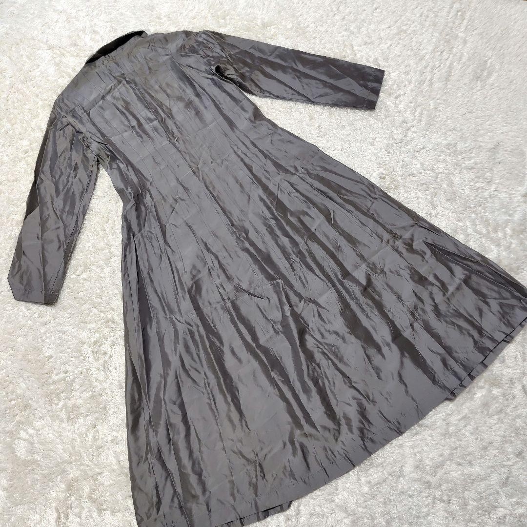COMME des GARCONS Glossy Gray Dress 47 inches