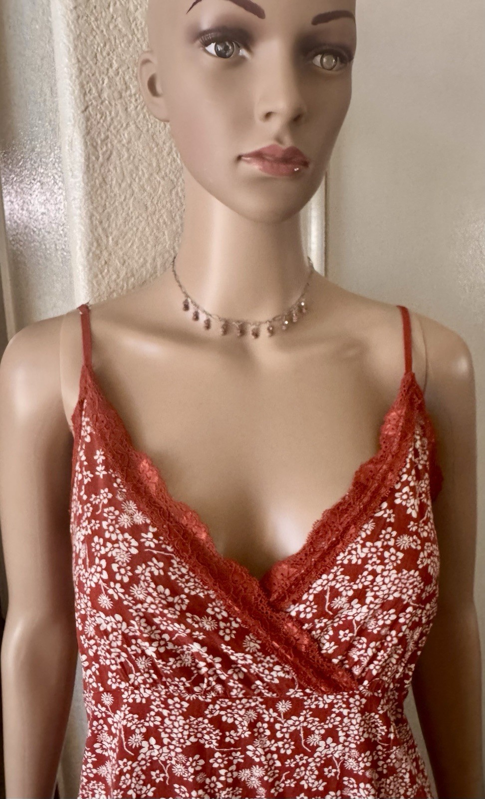 No Boundaries Spaghetti Strap Red And White Floral MIDi Dress Slit 15-17 XL