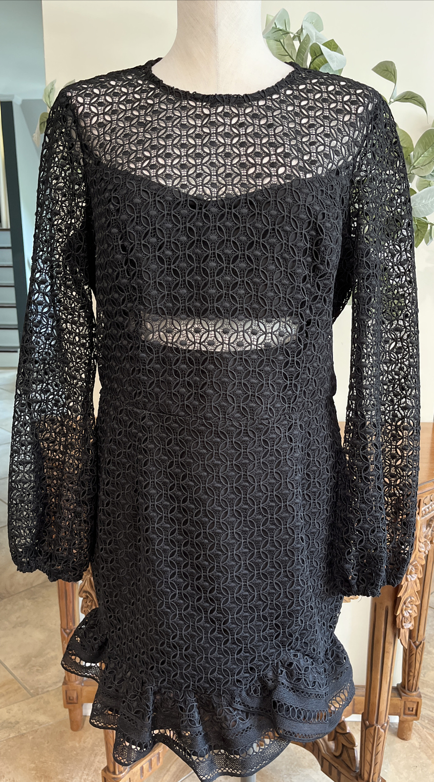 Bardot Women’s Size US 12 XL Black Lace Long Puff Sleeve Savannah Mini Dress I