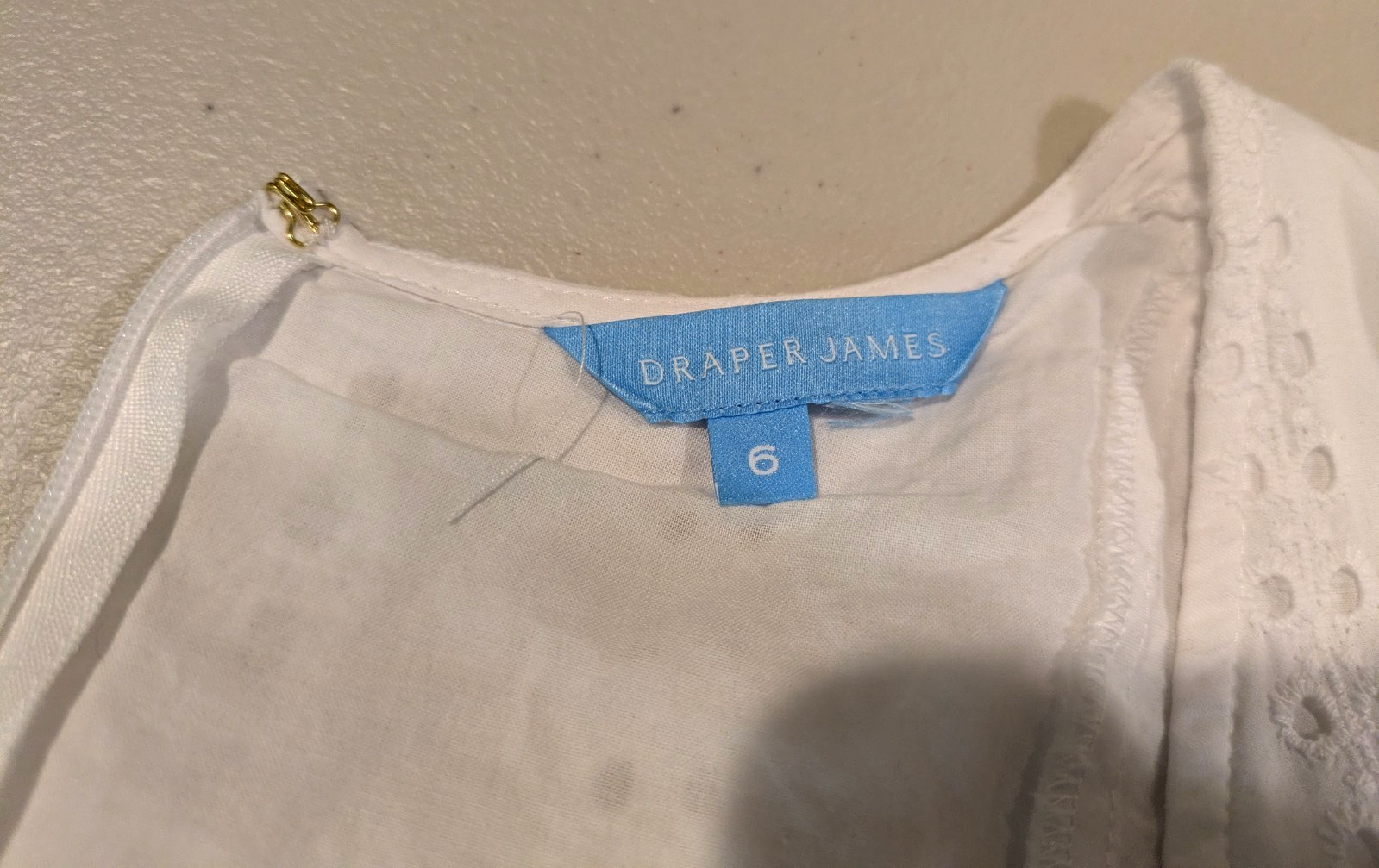 Draper James Eyelet V Net Dress Size 6 Sleeveless Lined Cotton