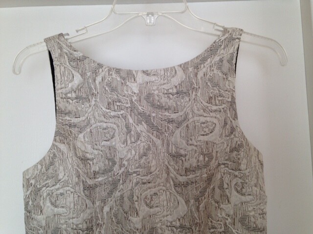 NWT MAX and CLEO LIGHT GOLD BLACK JACQUARD SLEEVELESS DRESS Sz 4 NEW
