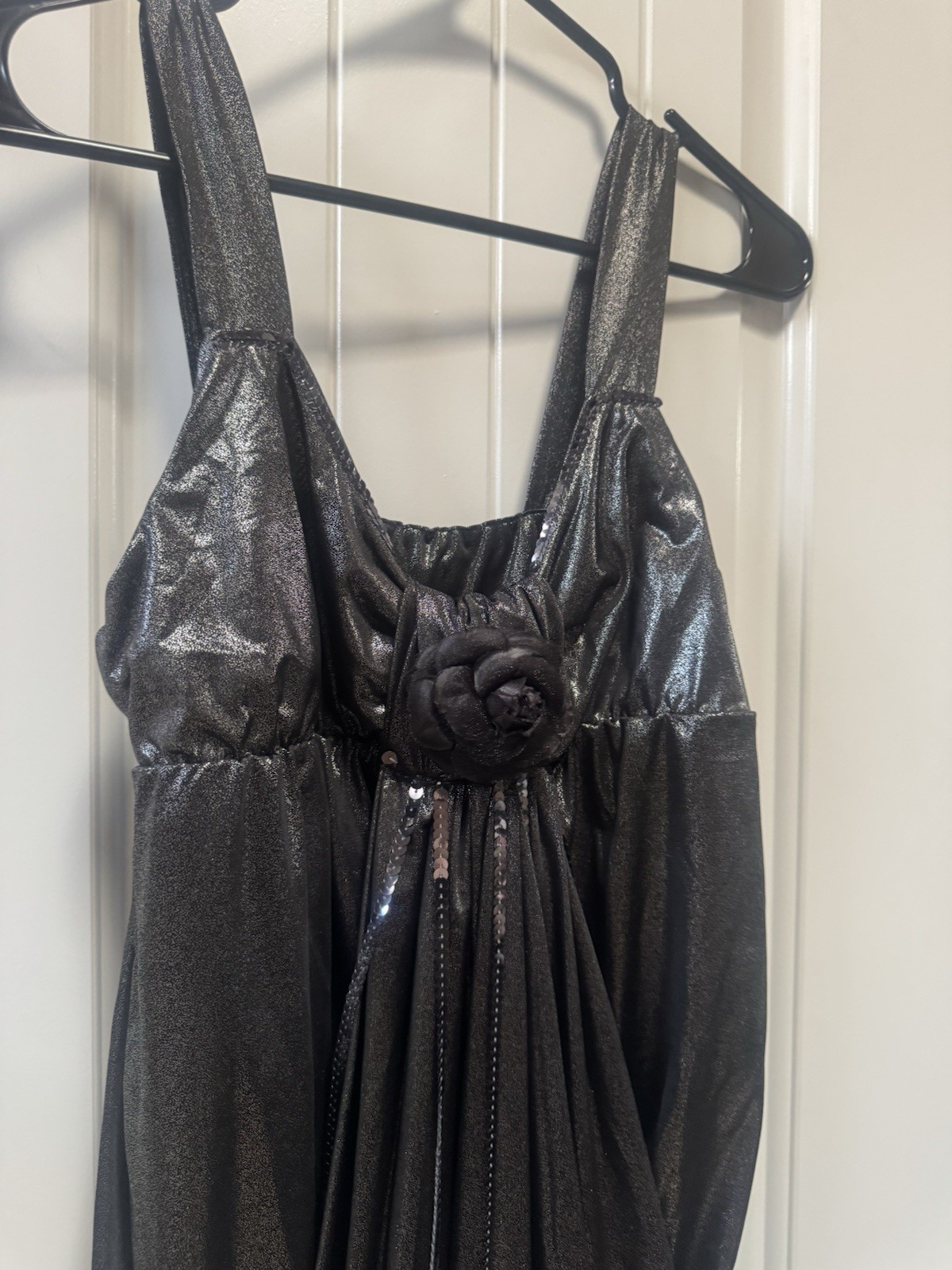 MEDIUM (8-10) Black Satin Sequin Flower Shift Dress Scoop Neck Strappy