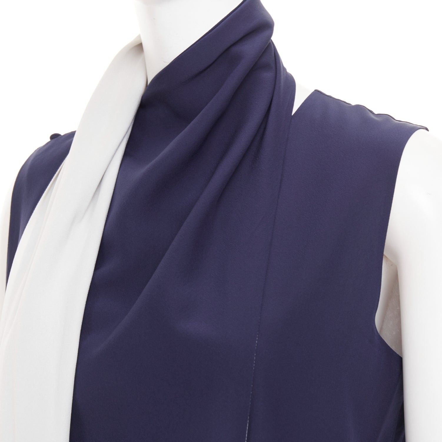 OLD CELINE 2010 Phoebe Philo navy ivory double layer silk scarf dress FR38 M