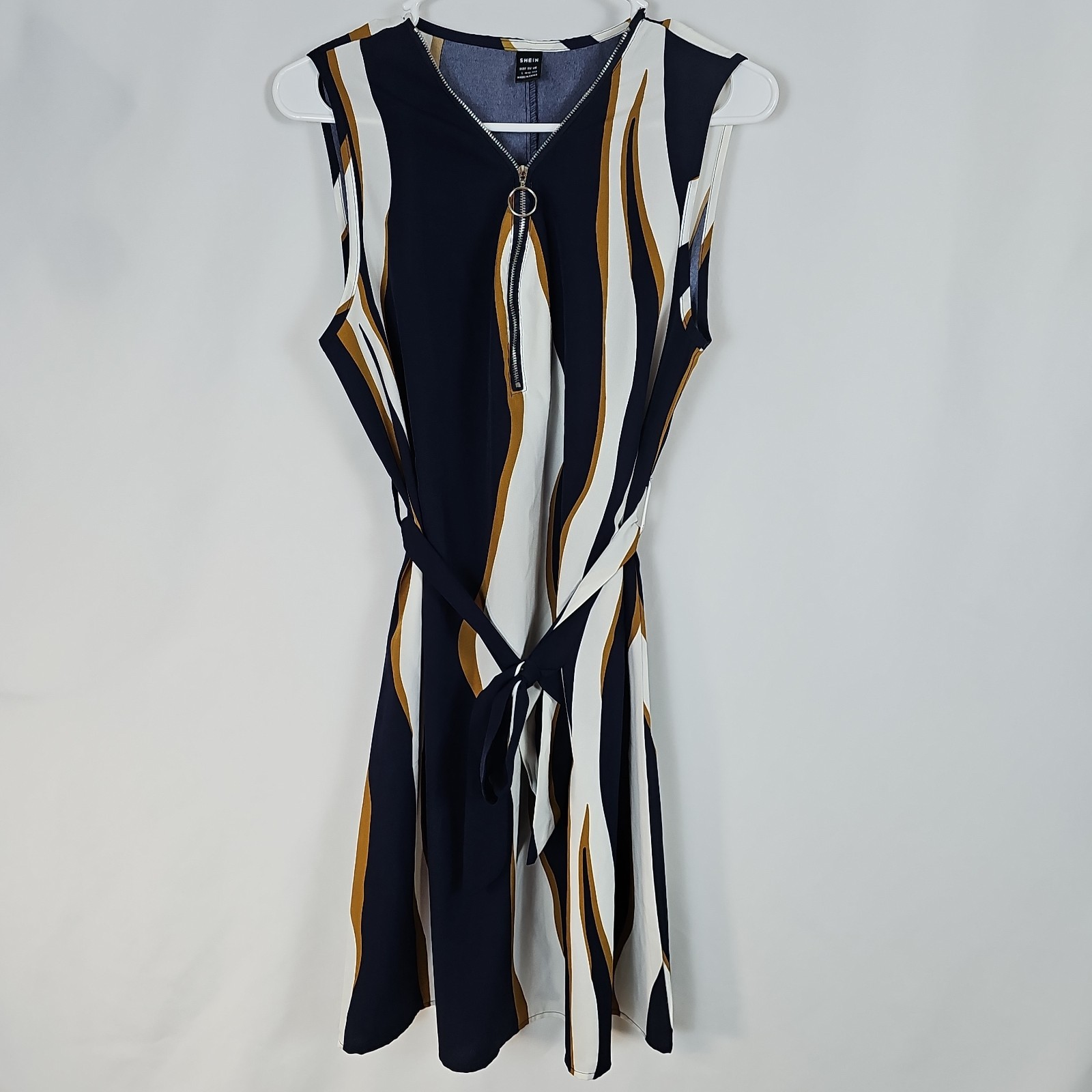 SHEIN Women Sz. L Navy Color Block Sleeveless Dress with 1/2 Zip and Tie Waist