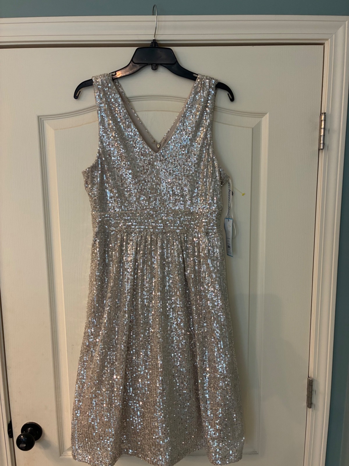 NWT Draper James RSVP Champagne Sequin V-Neck Sleeveless Party Dress Size 12