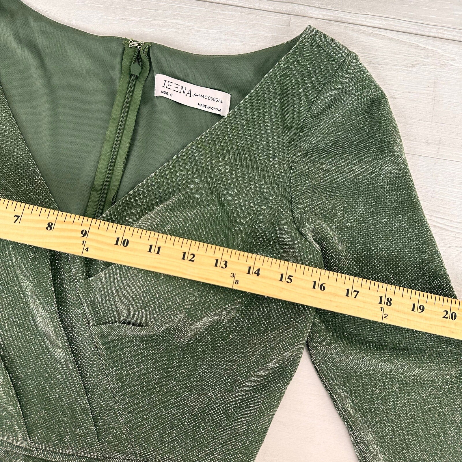 Mac Duggal Ieena Evening Gown Size 6 Long Sleeve Faux Wrap Jade Green Sparkly