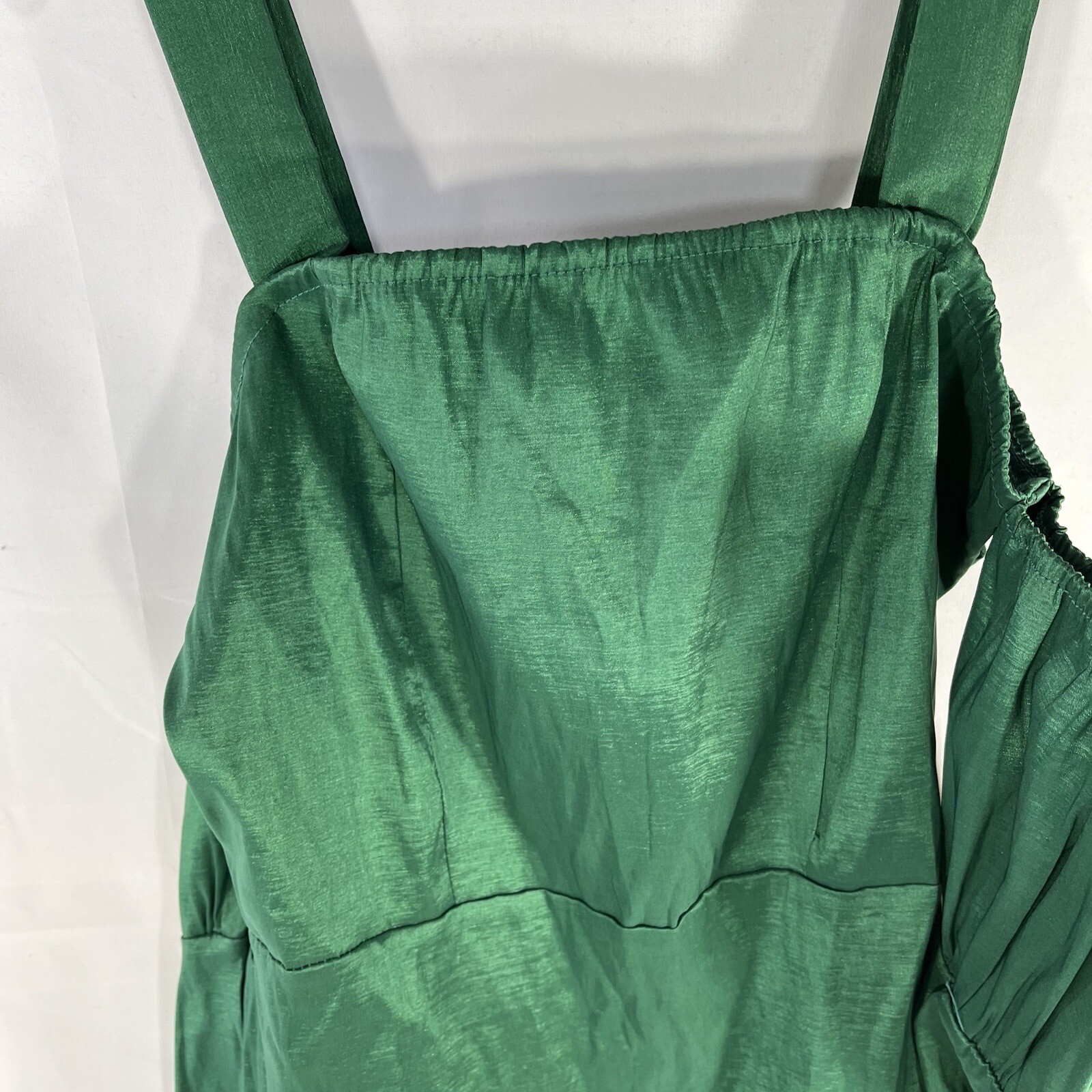 PRETTY LITTLE THING BODYCON DRESS WOMENS 8 GREEN NWT NEW TAFETTA PUFF SLEEVE