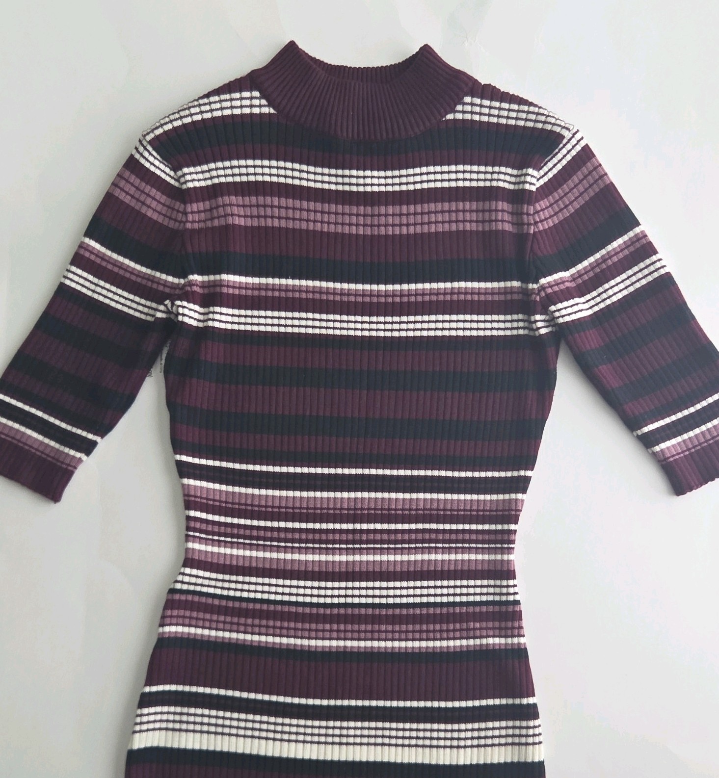 No Boundaries Ribbed Stretch Knit Mock Neck 3/4 Sleeve Striped Dress M