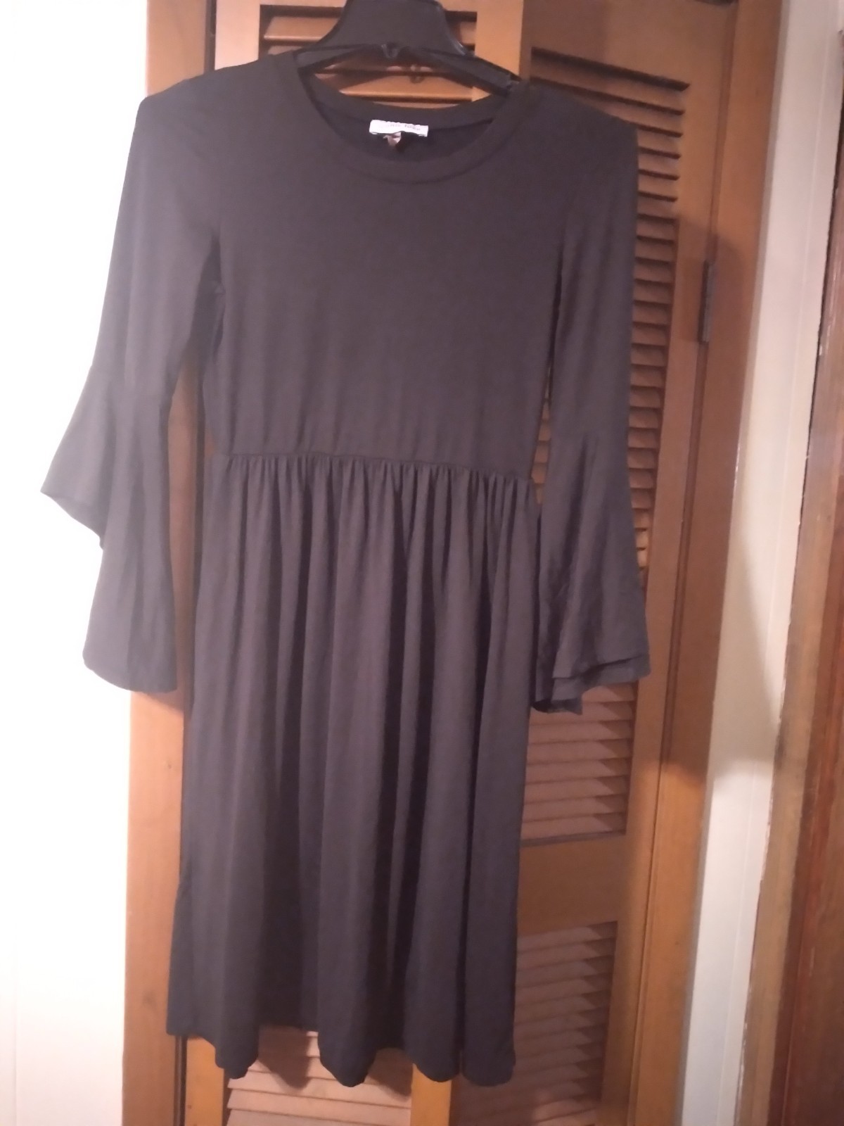 ICONIC LUXE NO SIZE BLACK 3/4 BELL/CASCADE FITTED TOP SLEEVE ELASTIC WAIST DRESS