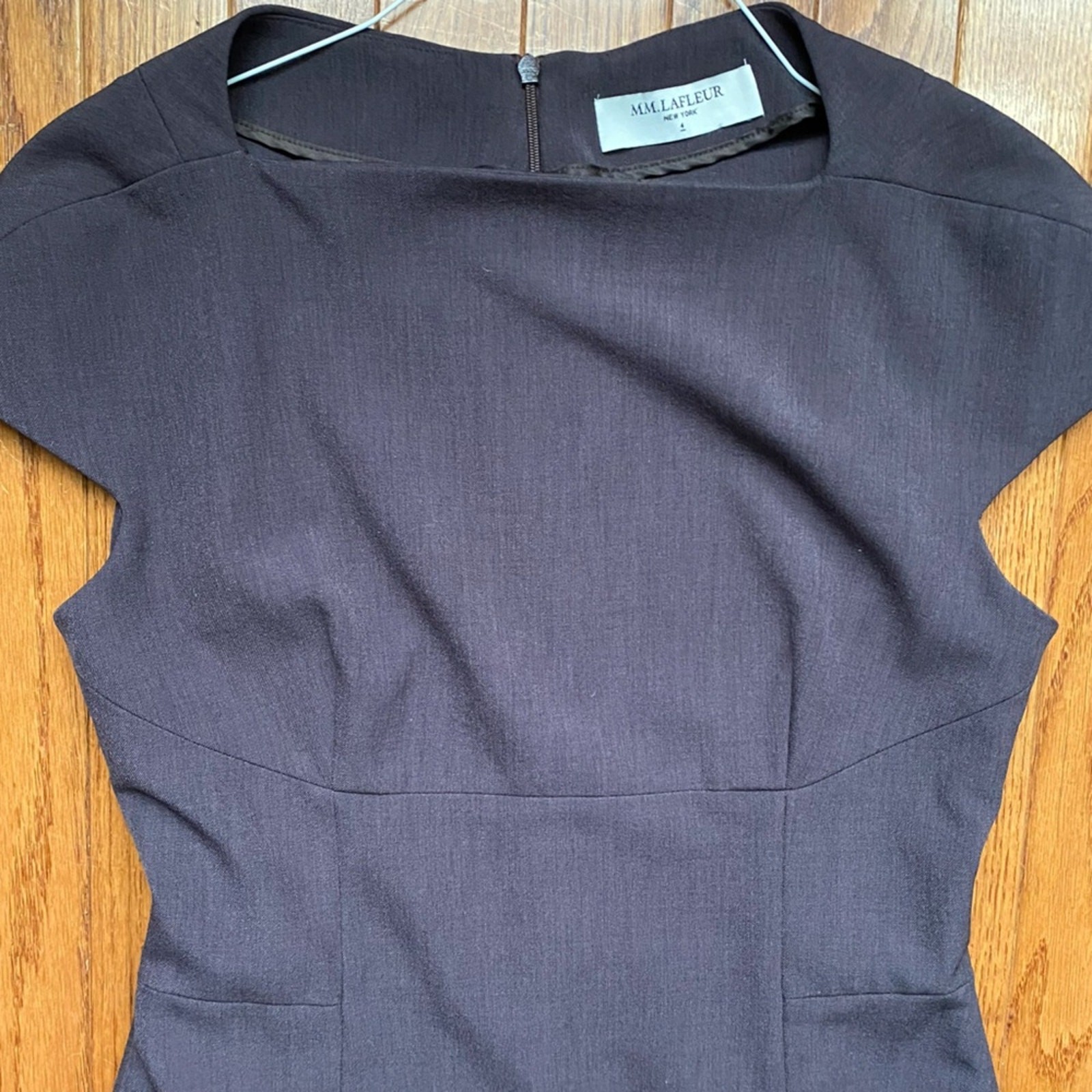 MM LaFleur The Shanna Washable Dress—Dark Brown sz 4 EUC