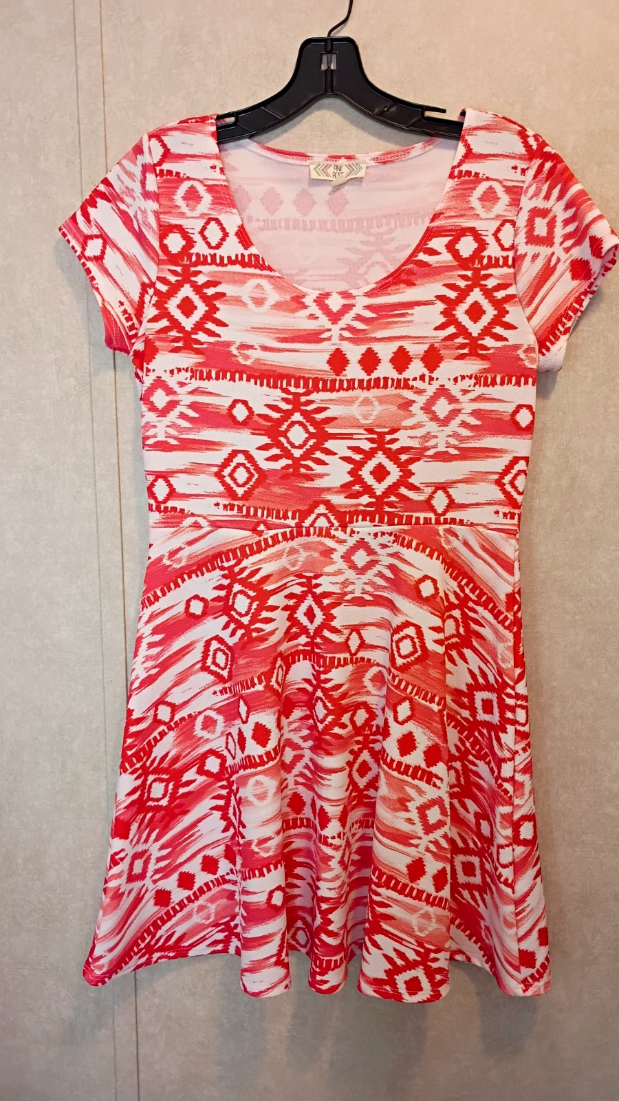 Pink Rose Womens Red White Geometric Fit & Flare Short Sleeve Scoop Neck M