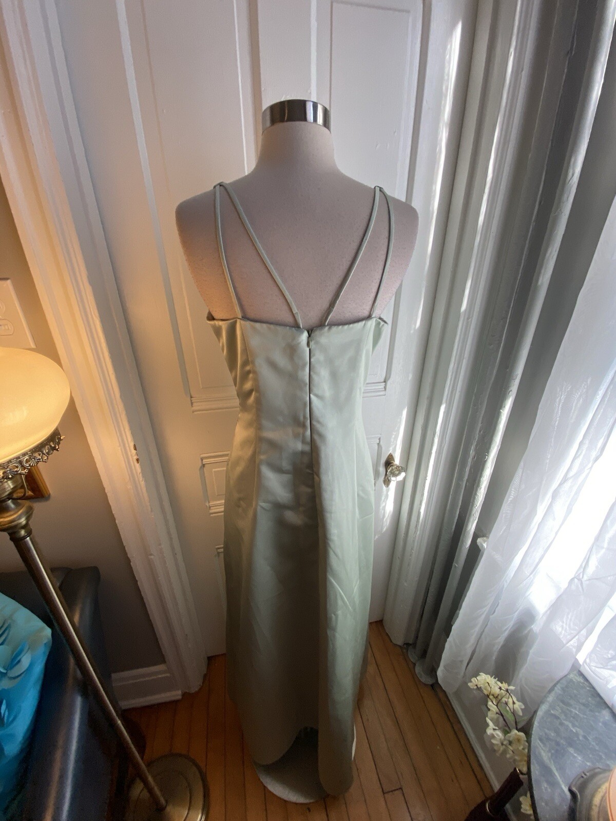IMPRESSION SILVER GRAY LONG FORMAL STRAP DRESS-EMBROIDERED GLITTER SIDE-SIZE12!!