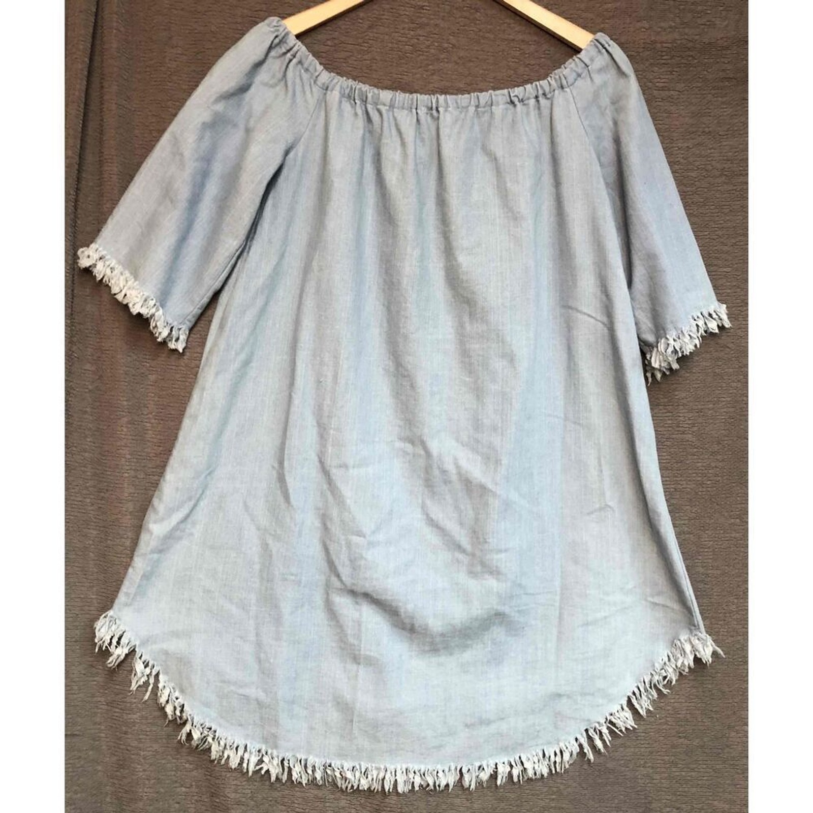 Umgee USA Light Chambray Frayed Sleeve Edge Off Shoulder Dress S