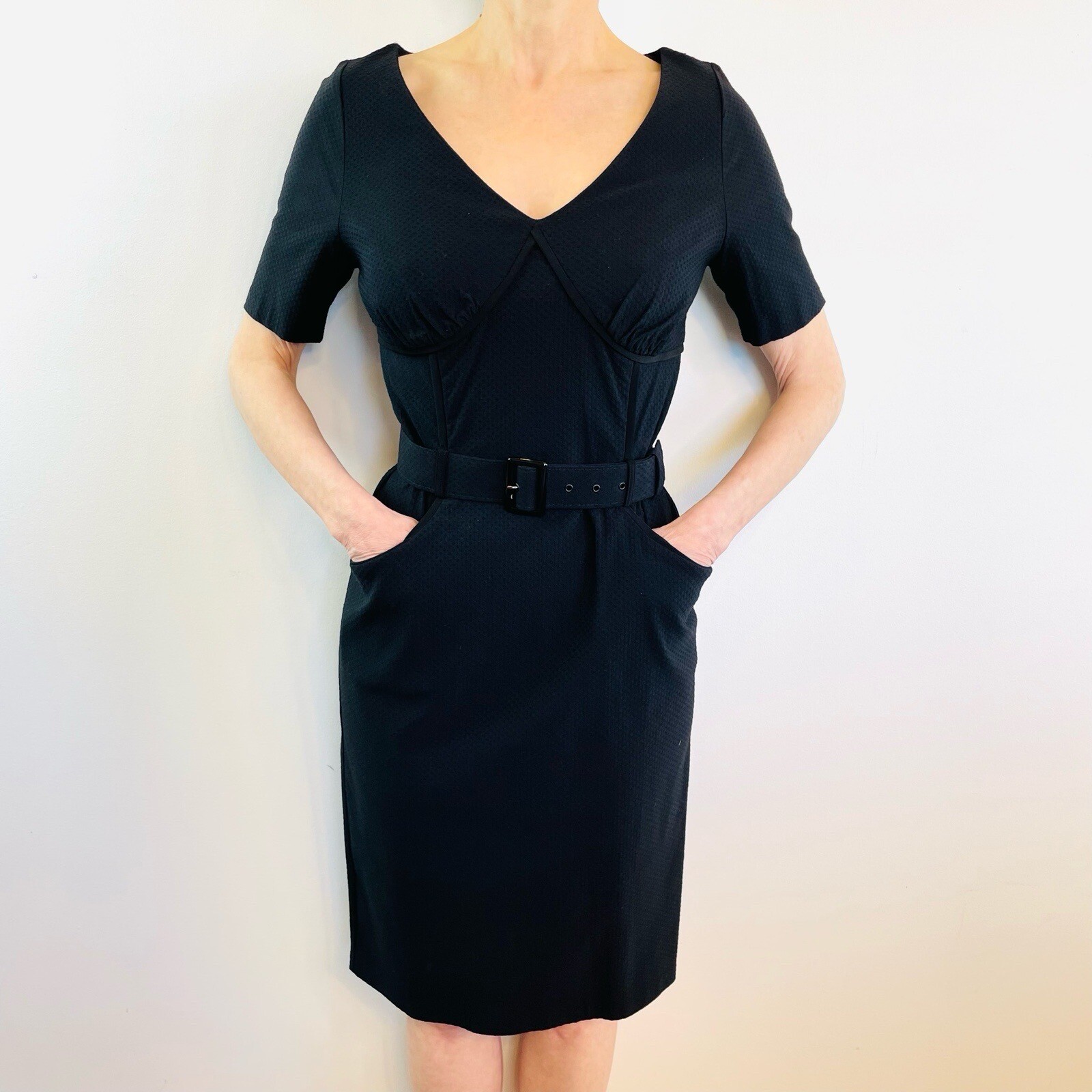 Leona Edmiston Frocks Size 1 (8 10) Black Short Sleeve Pencil Dress NWT