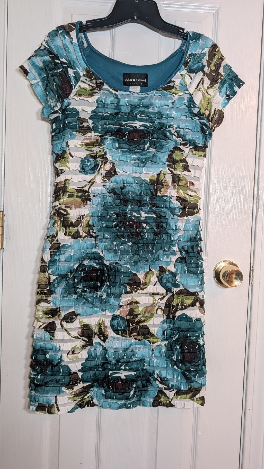 Connected Women’s Size 8 Bodycon Dress Great Condition!