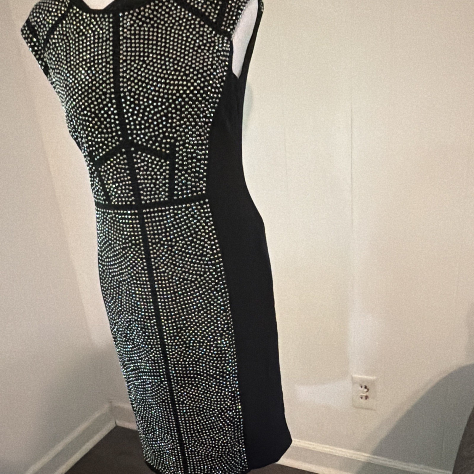 Etcetera Black Silver Rhinestone Sheath Dress 6 Round Neck Cap Sleeve Knee