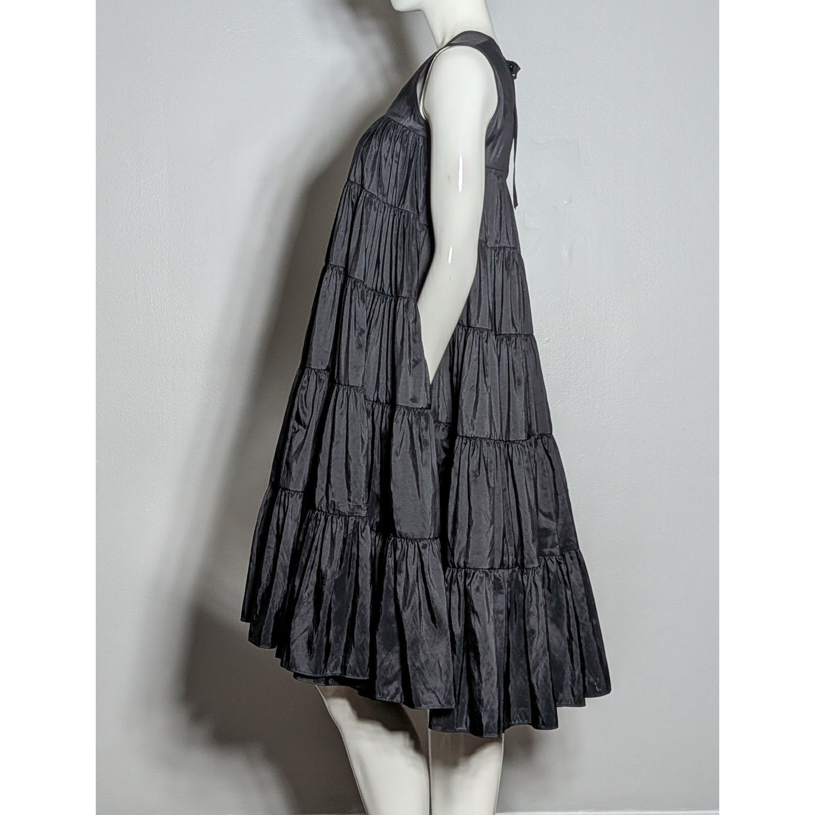 Cecilie Bahnsen Emmi Faille Tiered Midi Dress Black UK10 US6 Sleeveless