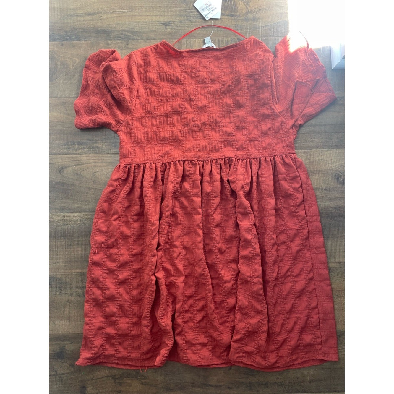 Nordstrom Rack Red Textured Short Sleeve Top Size Medium